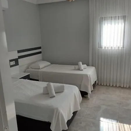 Appartamento Aliya's Golden Spacious 3 Bed *