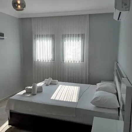 Daire Aliya's Golden Spacious 3 Bed