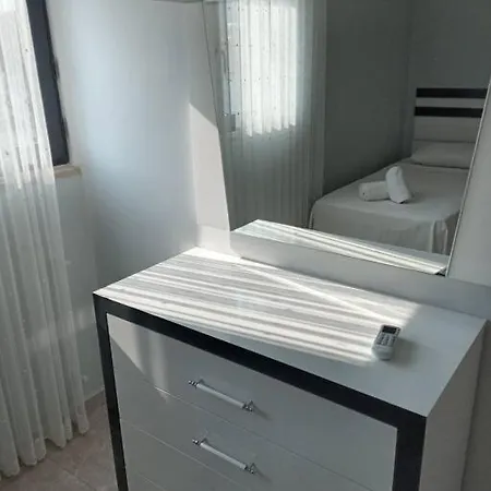Appartamento Aliya's Golden Spacious 3 Bed